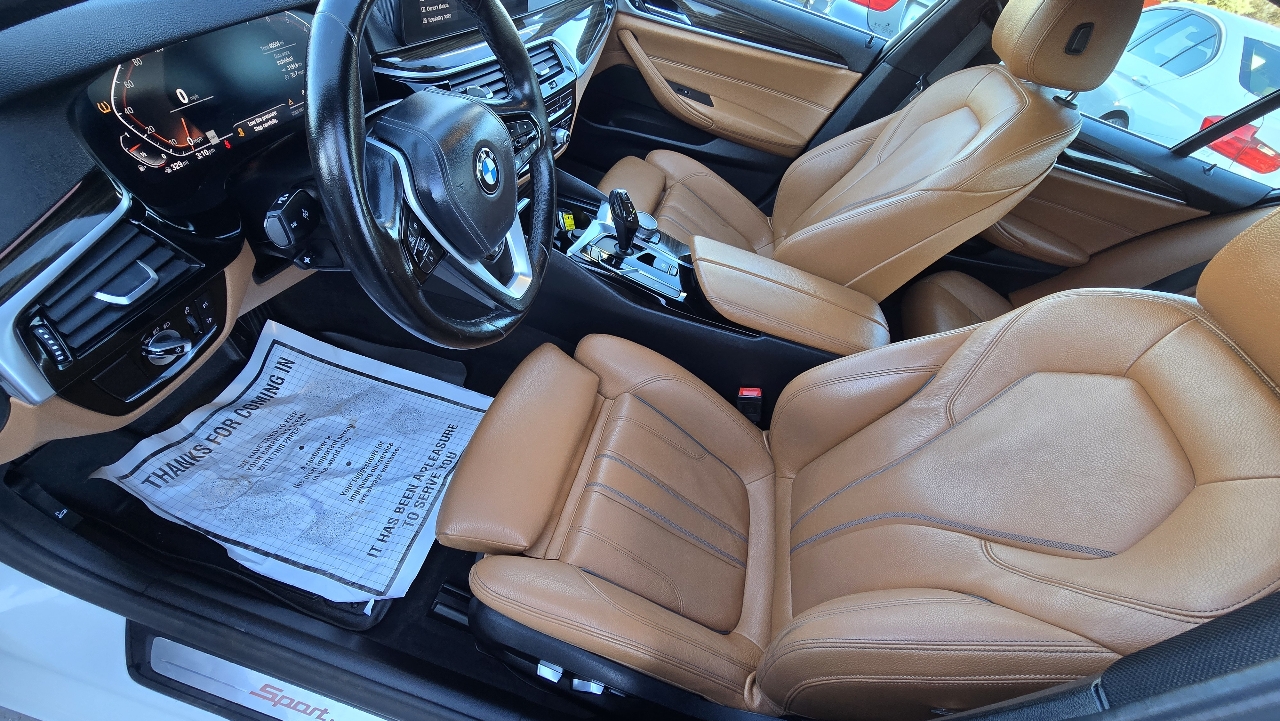 BMW 5-Series 530i xDrive 2020