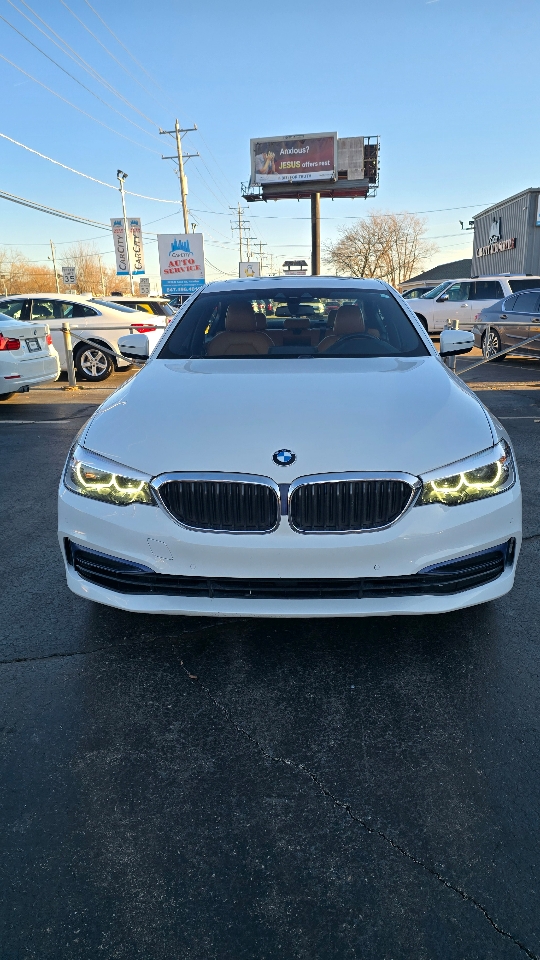 BMW 5-Series 530i xDrive 2020