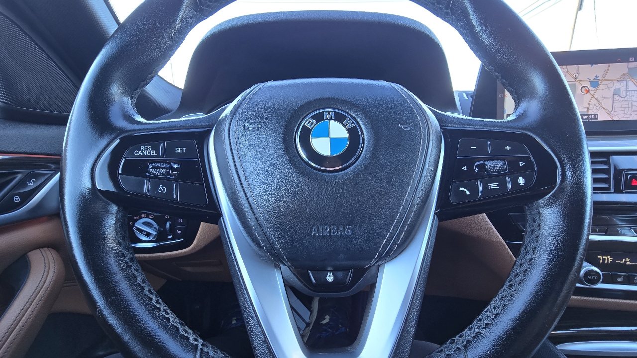 BMW 5-Series 530i xDrive 2020