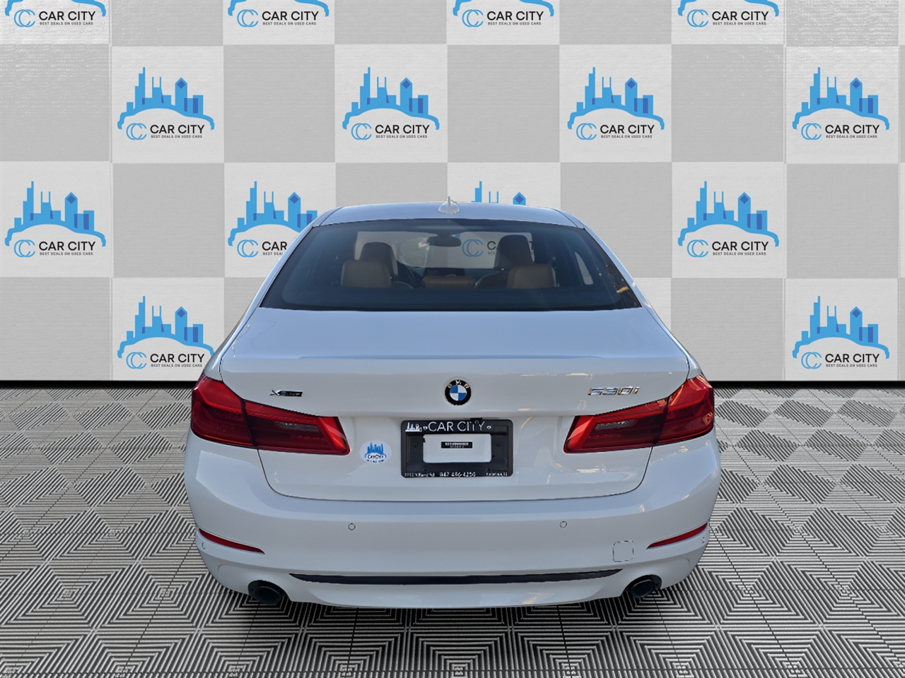 BMW 5-Series 530i xDrive 2020