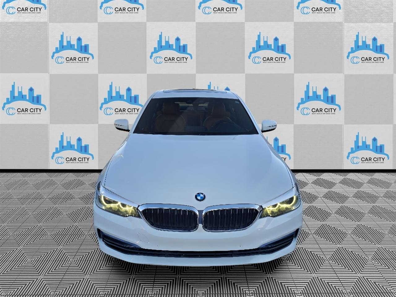 BMW 5-Series 530i xDrive 2020