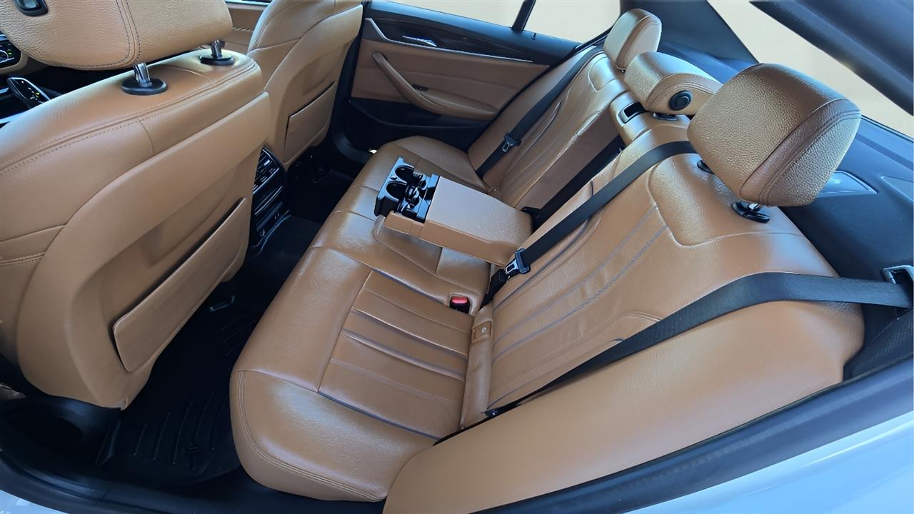 BMW 5-Series 530i xDrive 2020