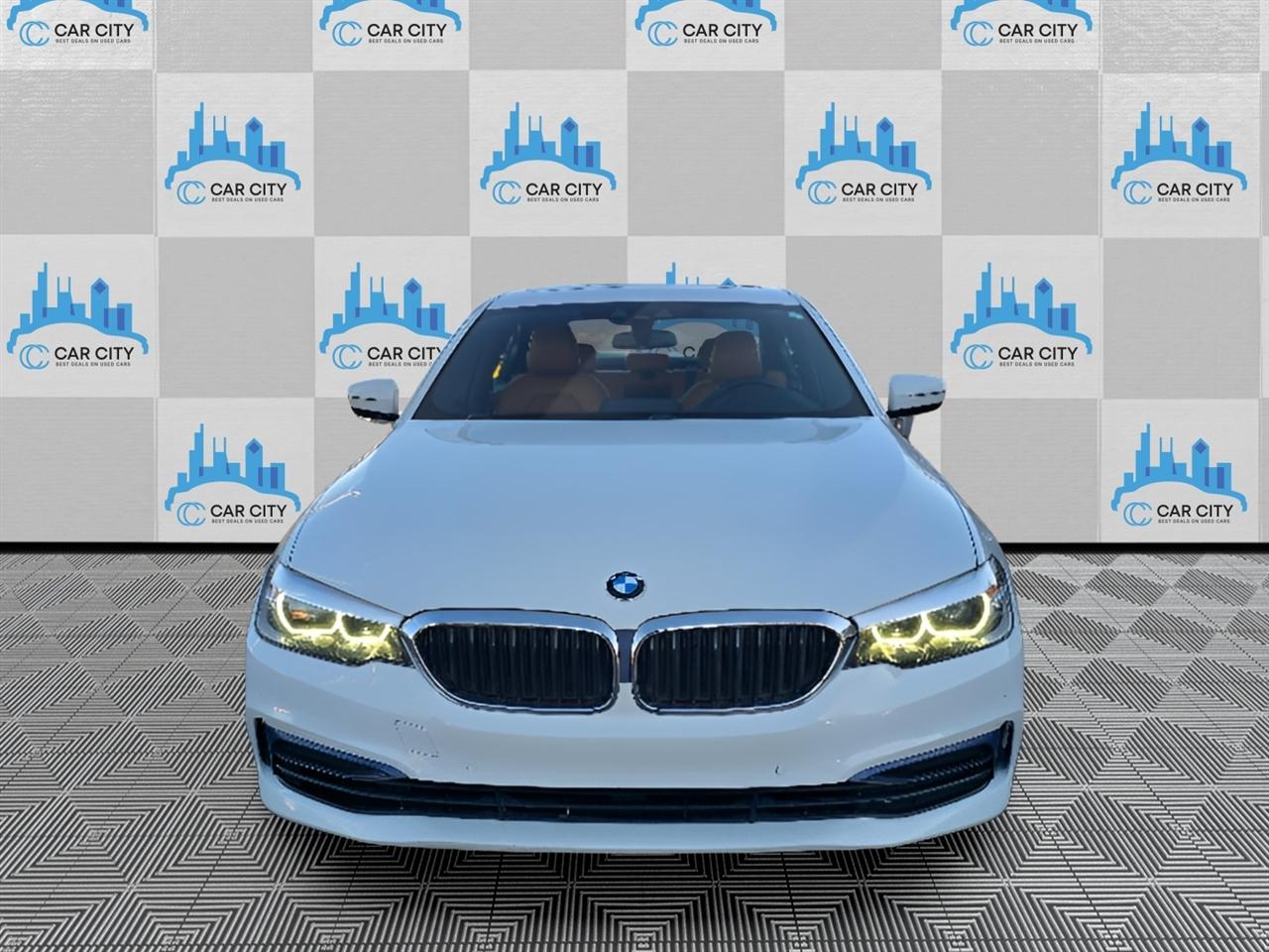 BMW 5-Series 530i xDrive 2020