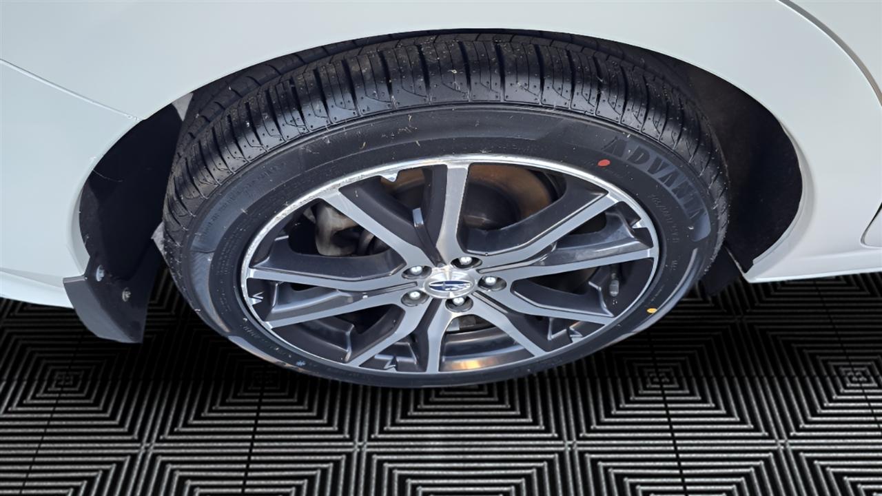 Subaru Impreza 2.0i Limited CVT 5-Door 2018