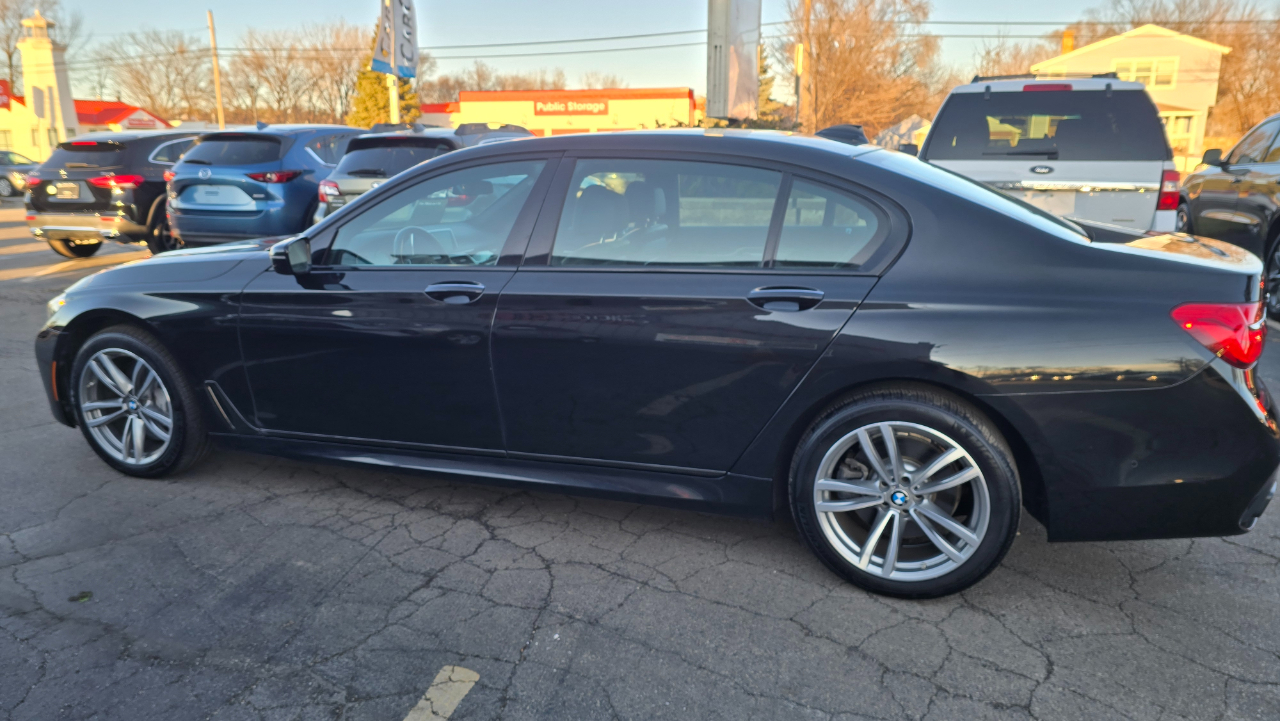 BMW 7-Series 750i xDrive 2019
