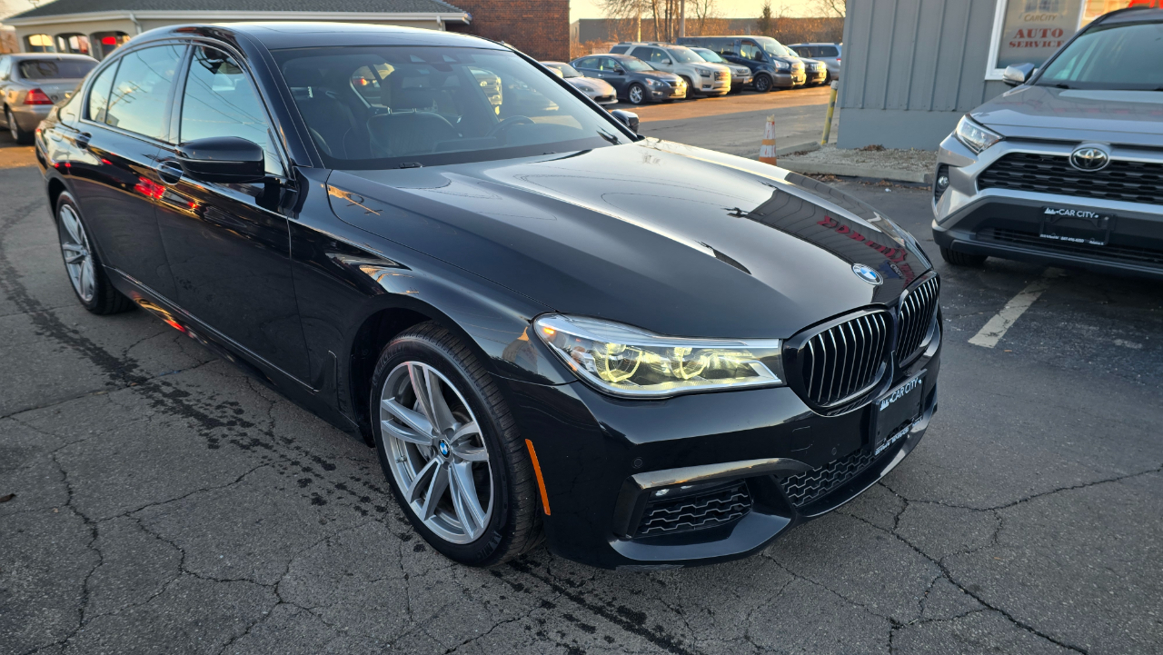 BMW 7-Series 750i xDrive 2019