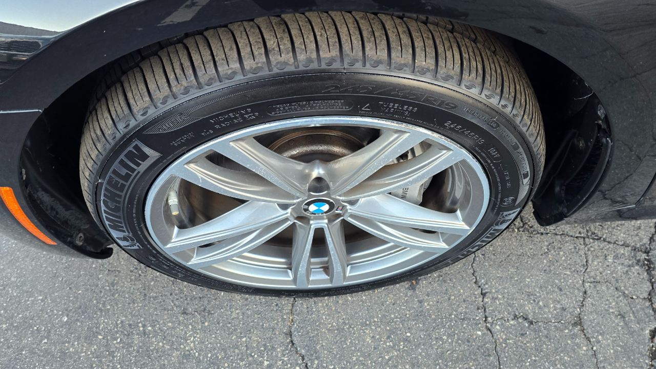 BMW 7-Series 750i xDrive 2019