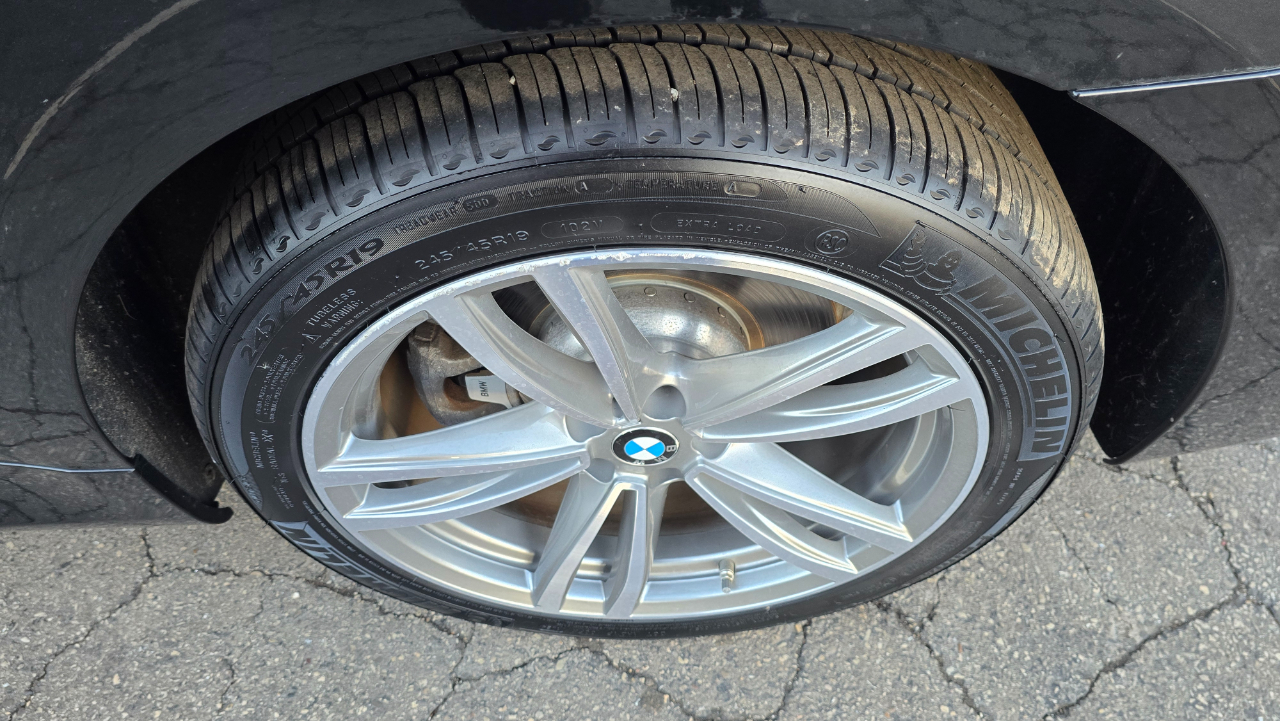 BMW 7-Series 750i xDrive 2019