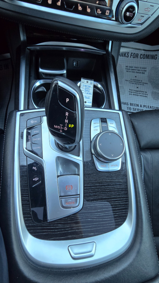 BMW 7-Series 750i xDrive 2019