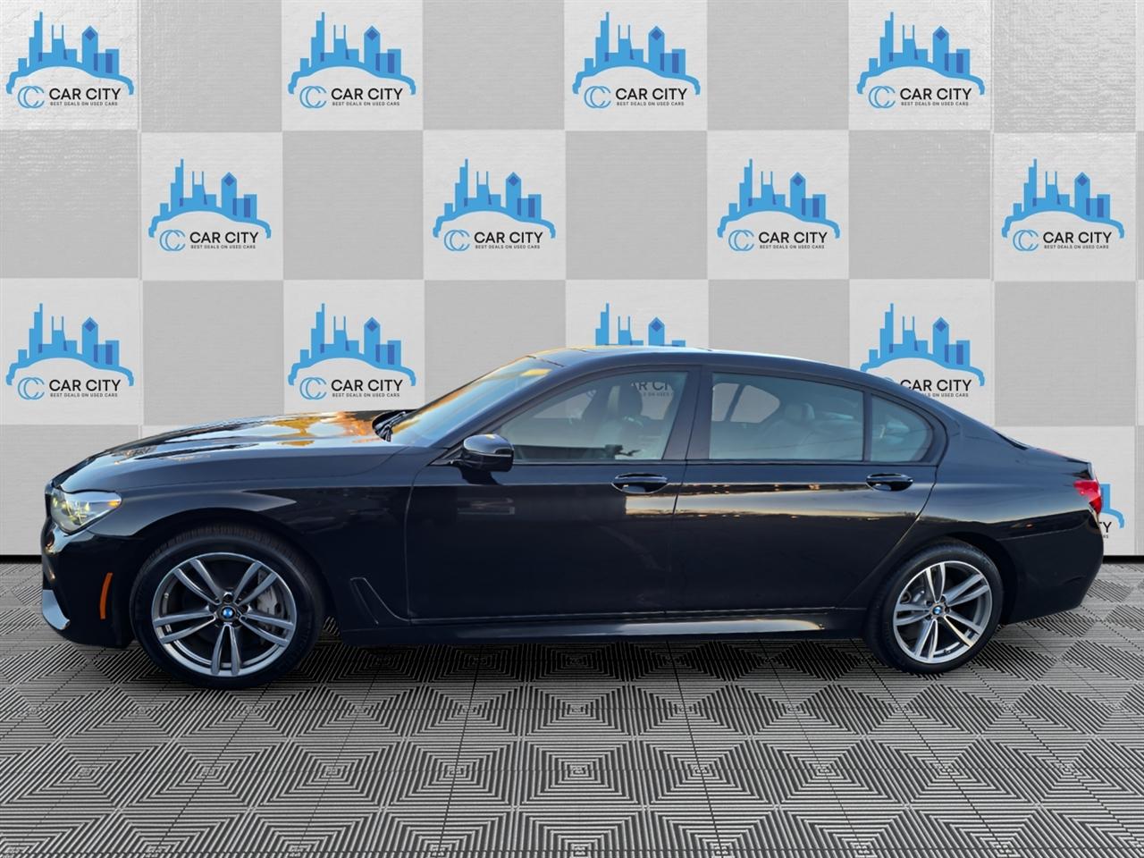 BMW 7-Series 750i xDrive 2019