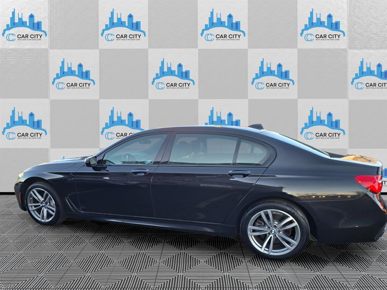 BMW 7-Series 750i xDrive 2019