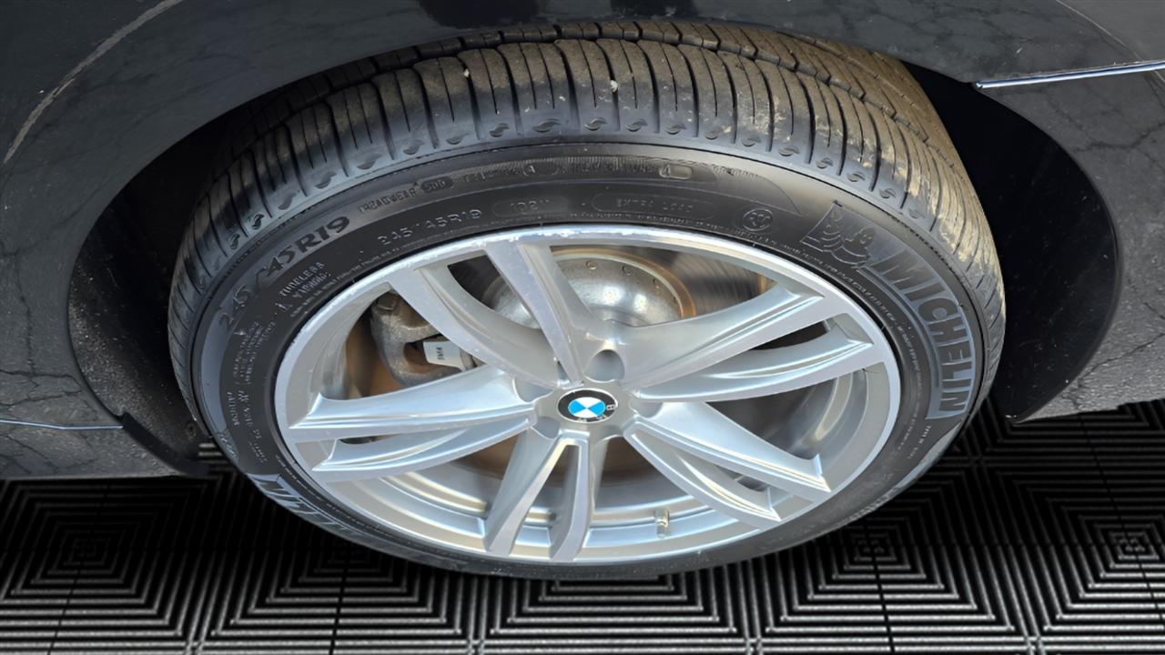 BMW 7-Series 750i xDrive 2019