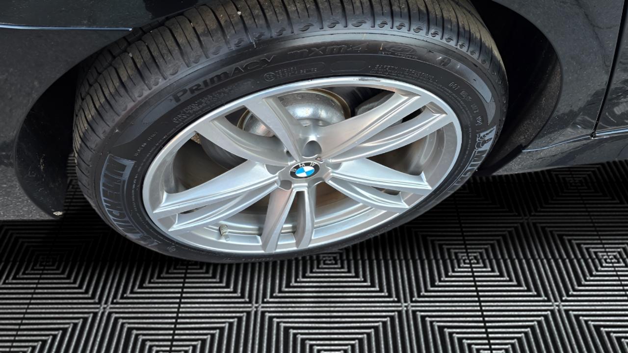 BMW 7-Series 750i xDrive 2019