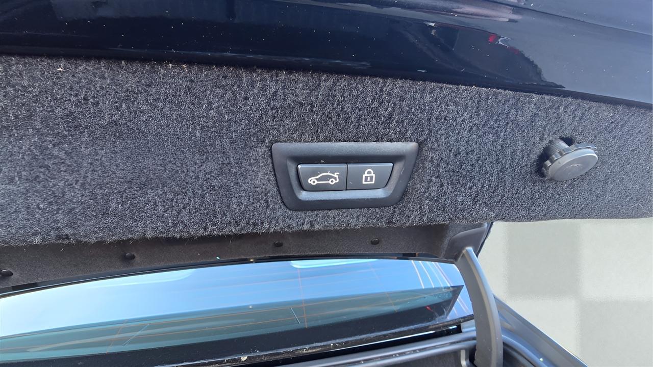 BMW 7-Series 750i xDrive 2019