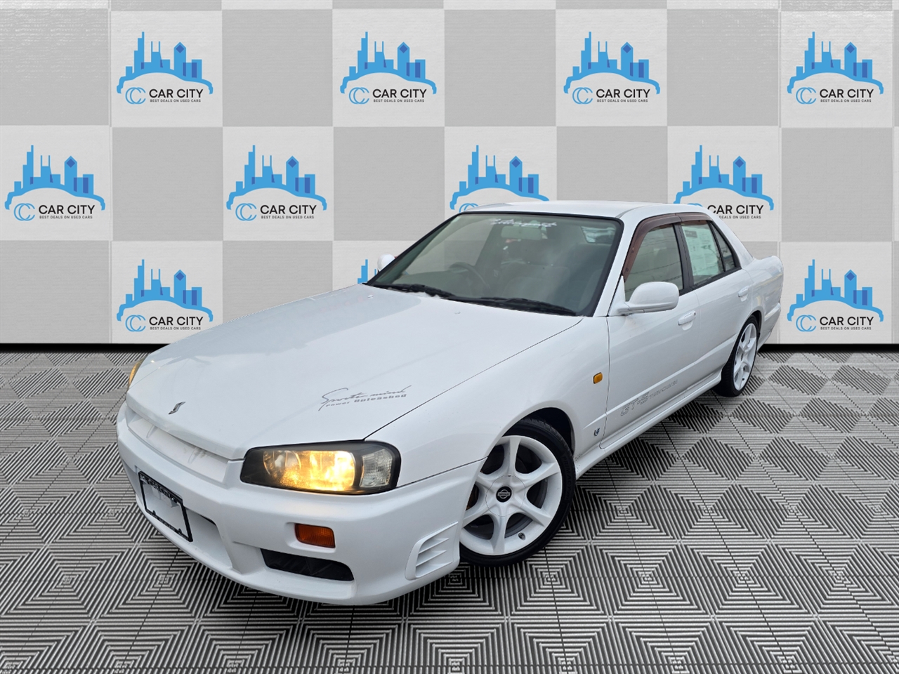 Nissan Skyline  1998