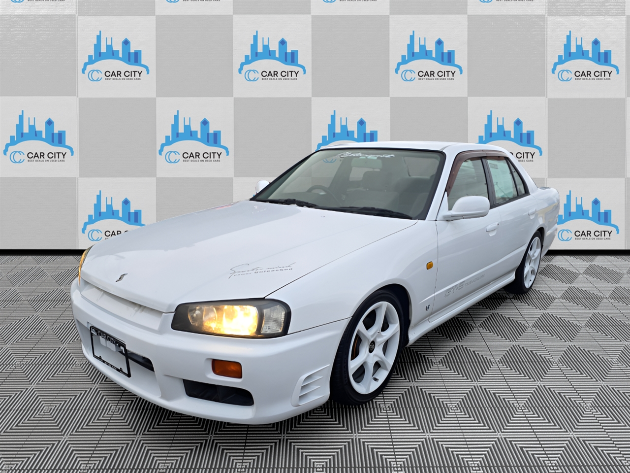 Nissan Skyline  1998