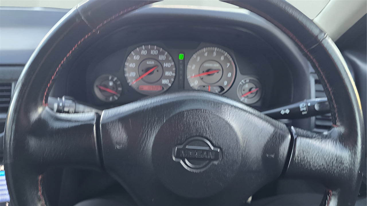 Nissan Skyline  1998