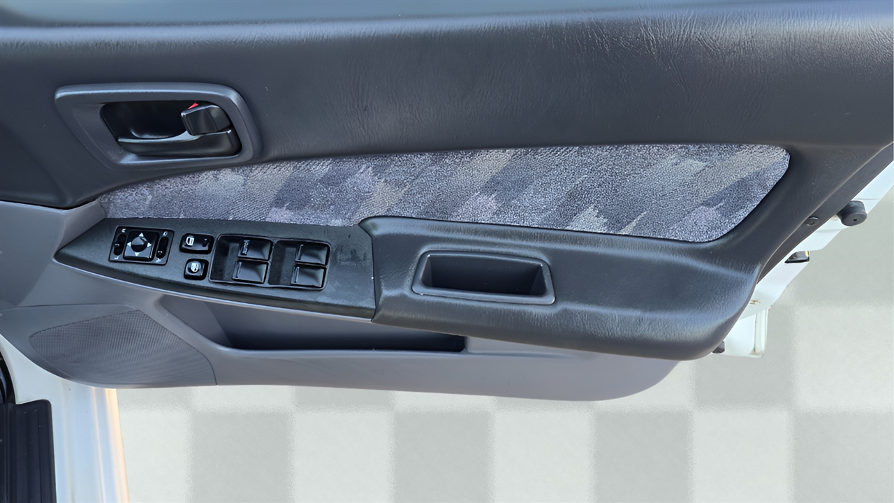 Nissan Skyline  1998