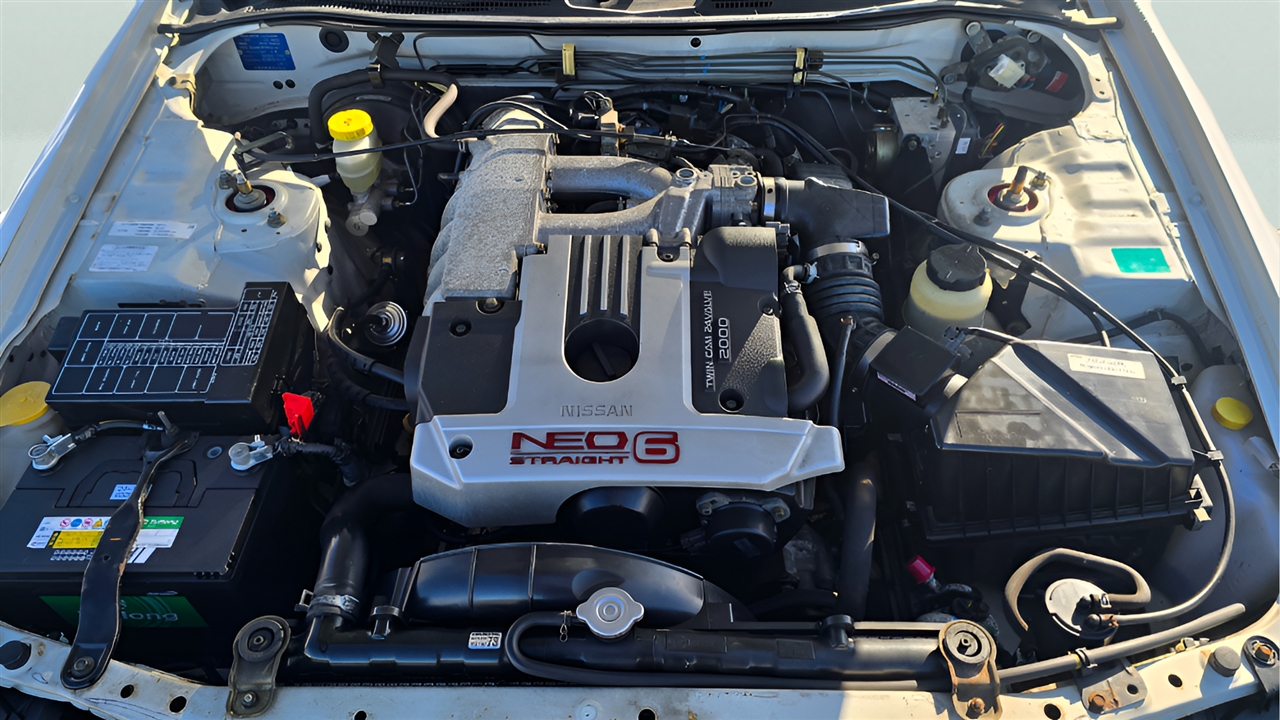 Nissan Skyline  1998