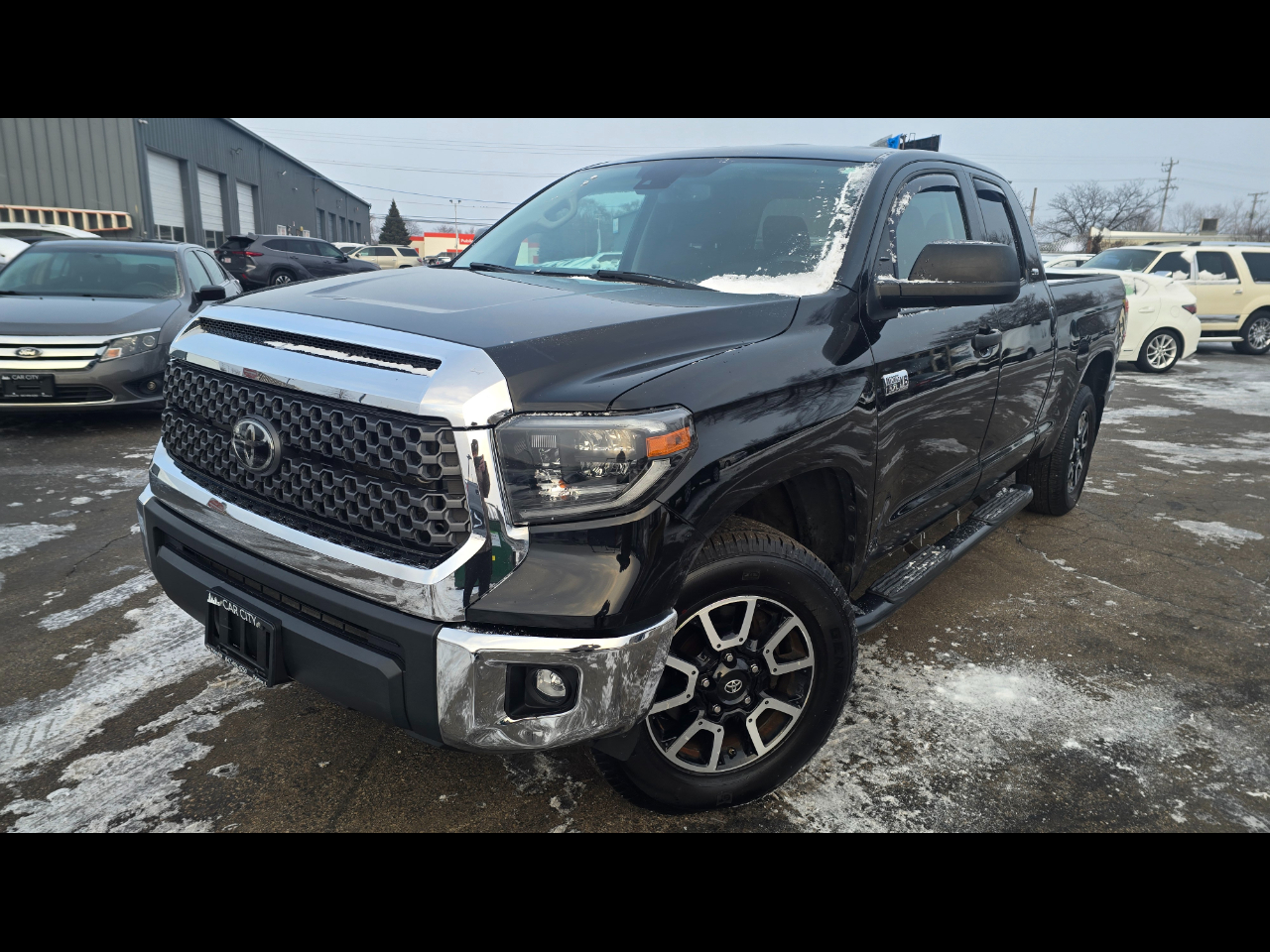 Toyota Tundra SR5 5.7L V8 Double Cab 4WD 2020