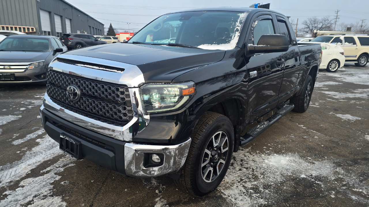 Toyota Tundra SR5 5.7L V8 Double Cab 4WD 2020