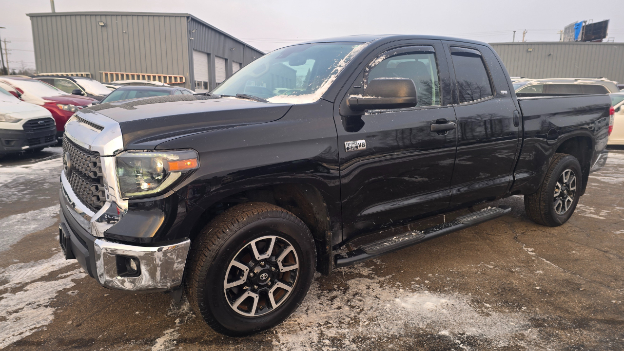 Toyota Tundra SR5 5.7L V8 Double Cab 4WD 2020