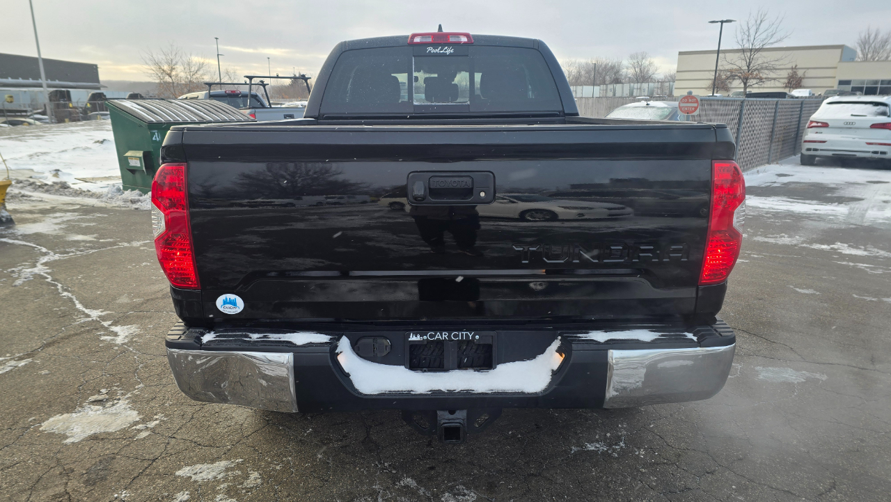 Toyota Tundra SR5 5.7L V8 Double Cab 4WD 2020