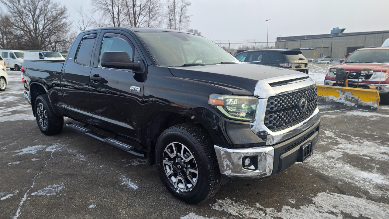 Toyota Tundra SR5 5.7L V8 Double Cab 4WD 2020