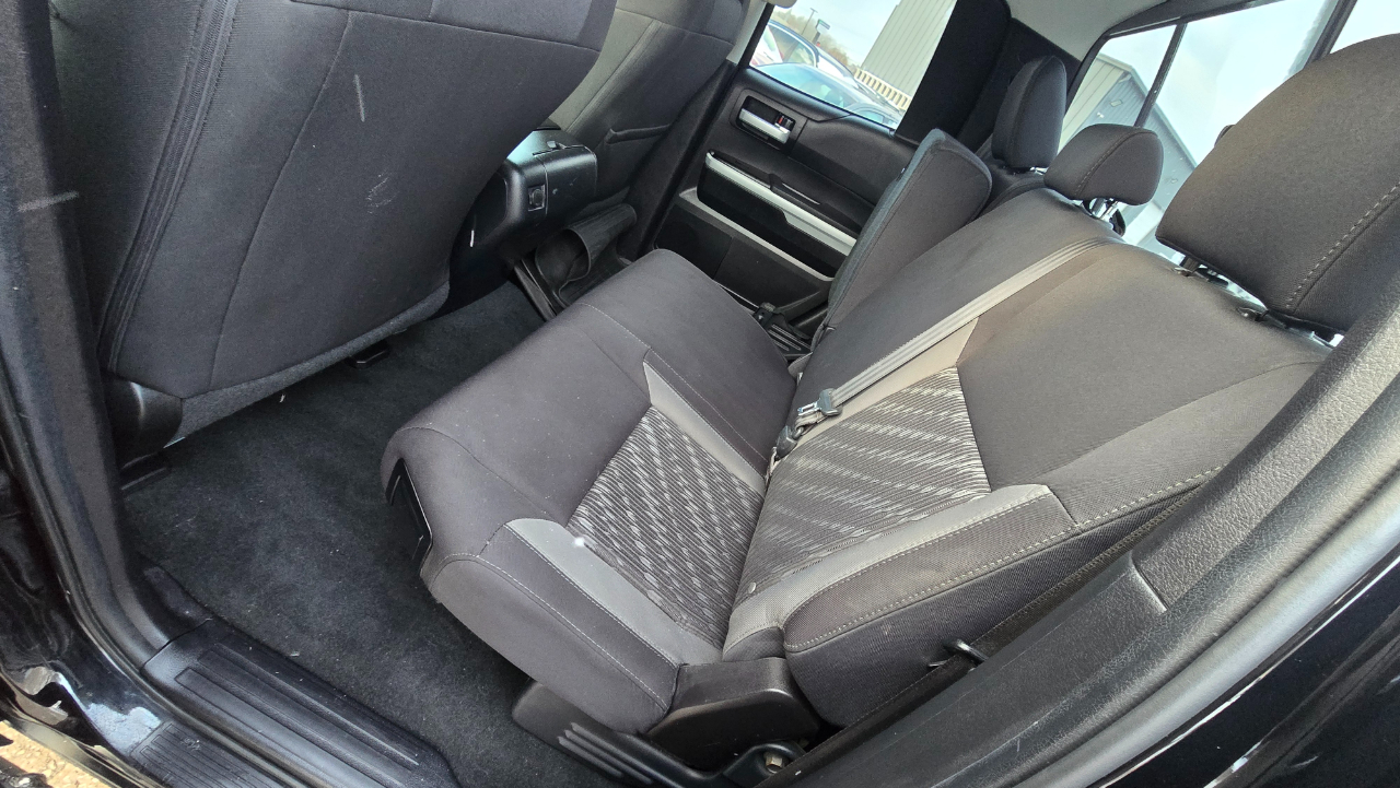 Toyota Tundra SR5 5.7L V8 Double Cab 4WD 2020