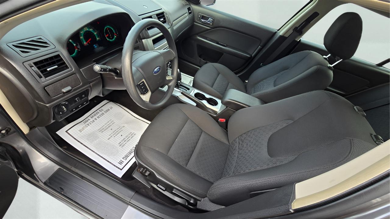Ford Fusion SE 2010