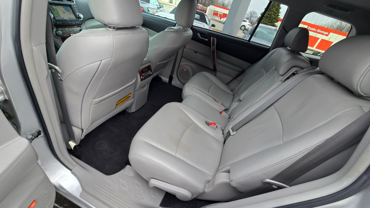 Toyota Highlander Limited 4WD 2012