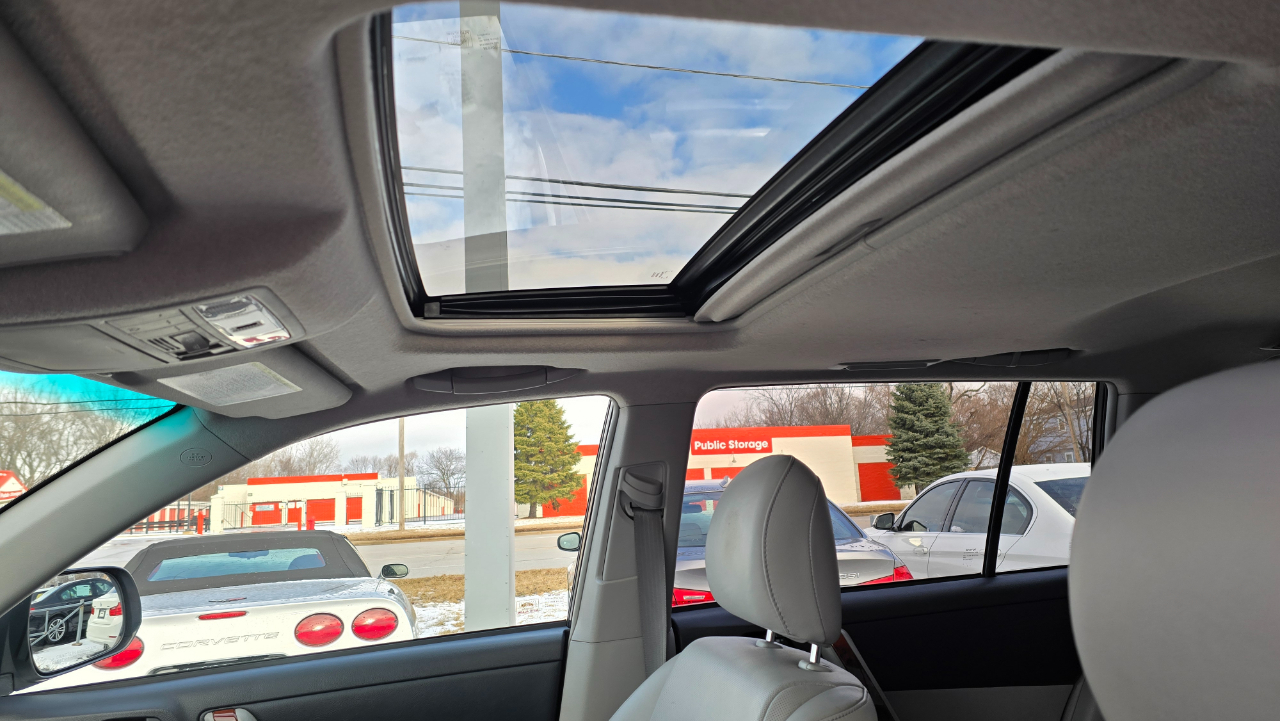 Toyota Highlander Limited 4WD 2012