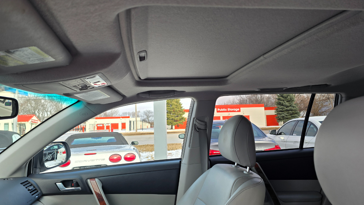 Toyota Highlander Limited 4WD 2012