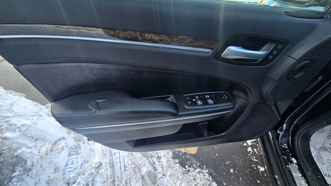 Chrysler 300 C AWD 2013