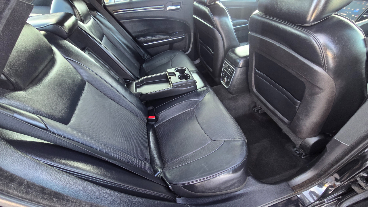 Chrysler 300 C AWD 2013