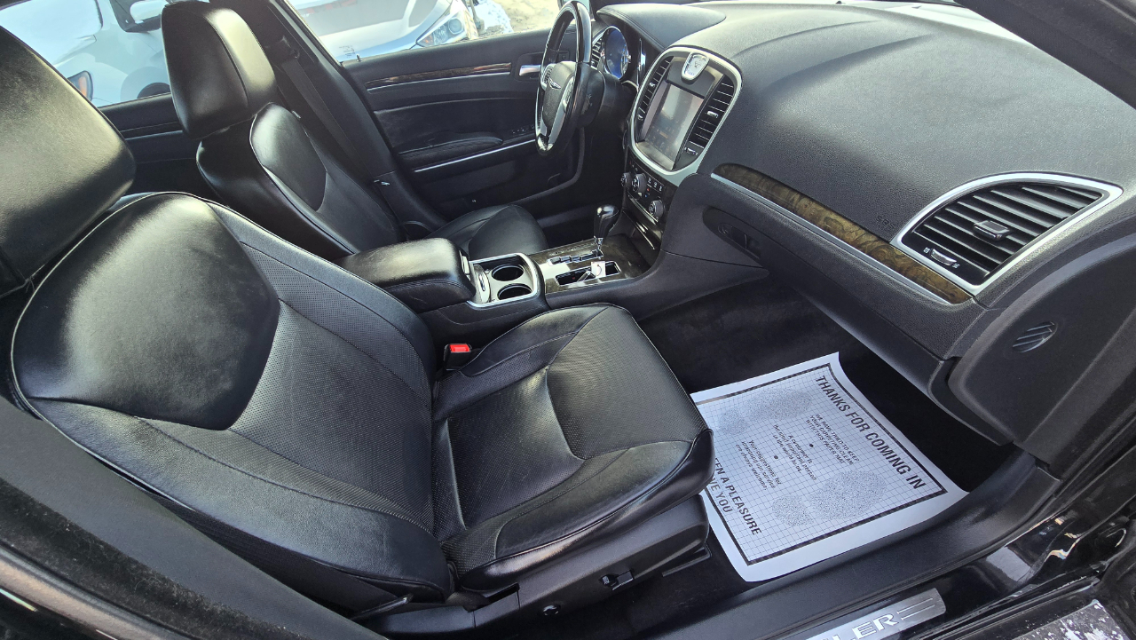 Chrysler 300 C AWD 2013