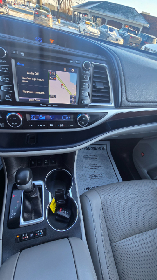 Toyota Highlander Limited AWD V6 2016