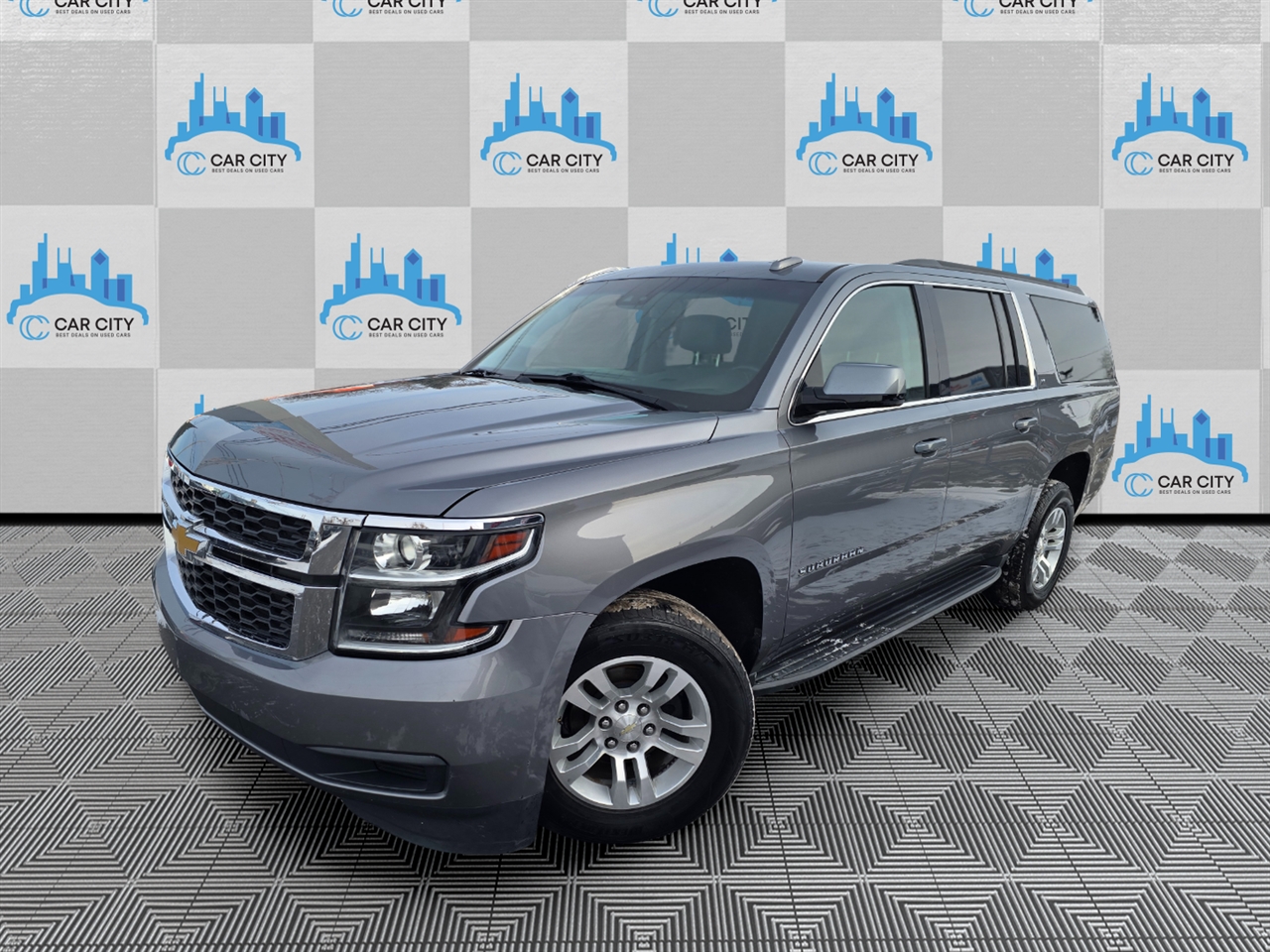 Chevrolet Suburban LT 4WD 2020