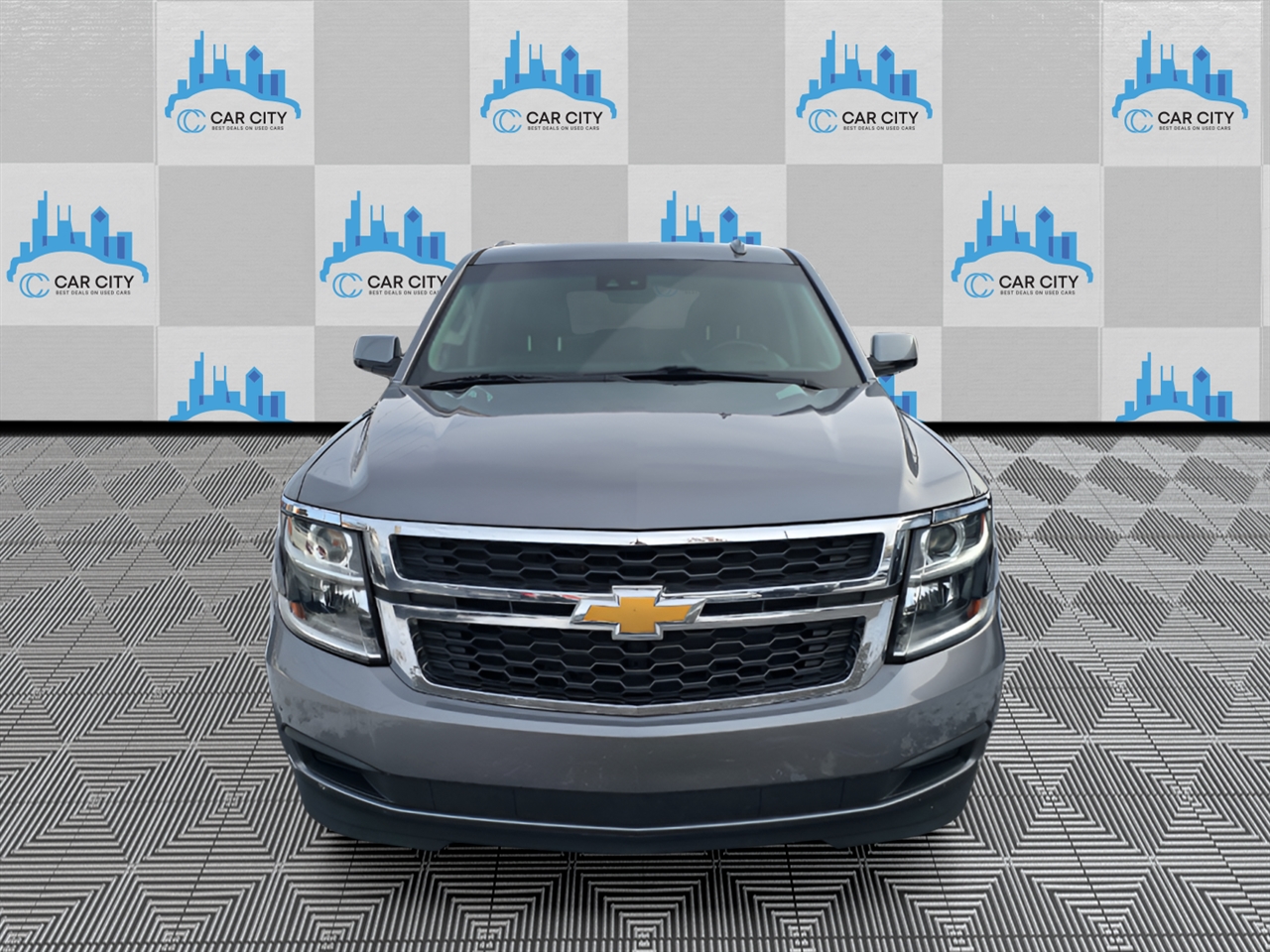 Chevrolet Suburban LT 4WD 2020