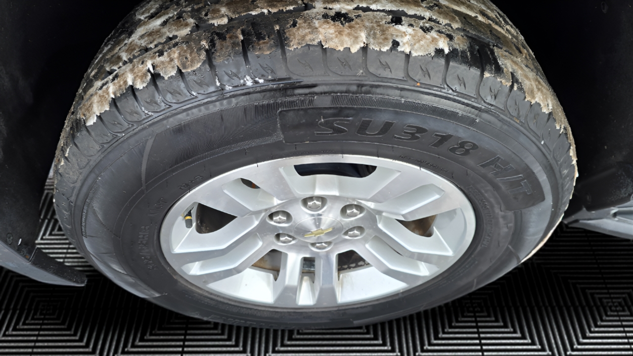 Chevrolet Suburban LT 4WD 2020