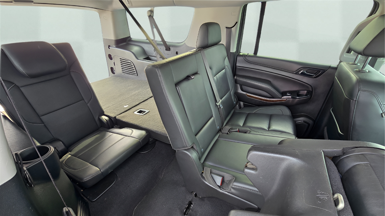 Chevrolet Suburban LT 4WD 2020