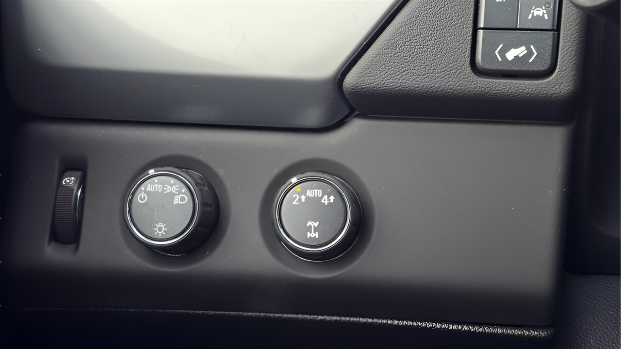 Chevrolet Suburban LT 4WD 2020