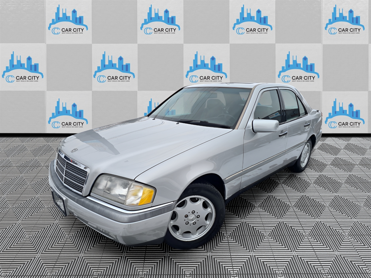 Mercedes-Benz C-Class C280 1994