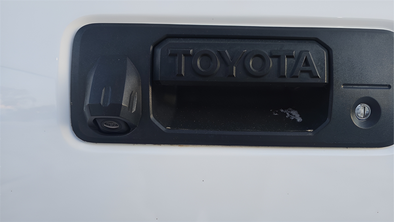 Toyota Tacoma SR5 Access Cab I4 6AT 4WD 2019