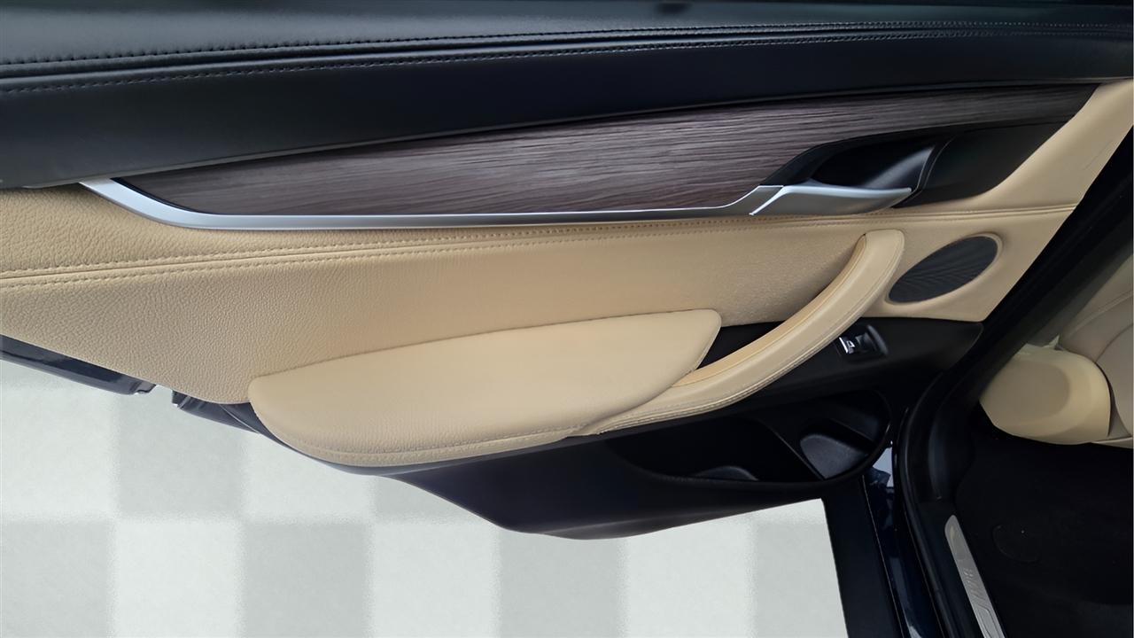 BMW X5 xDrive50i 2016