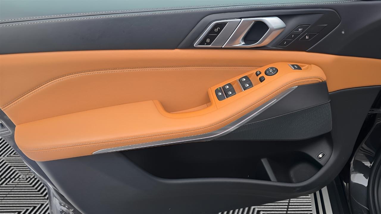 BMW X5 xDrive45e 2023