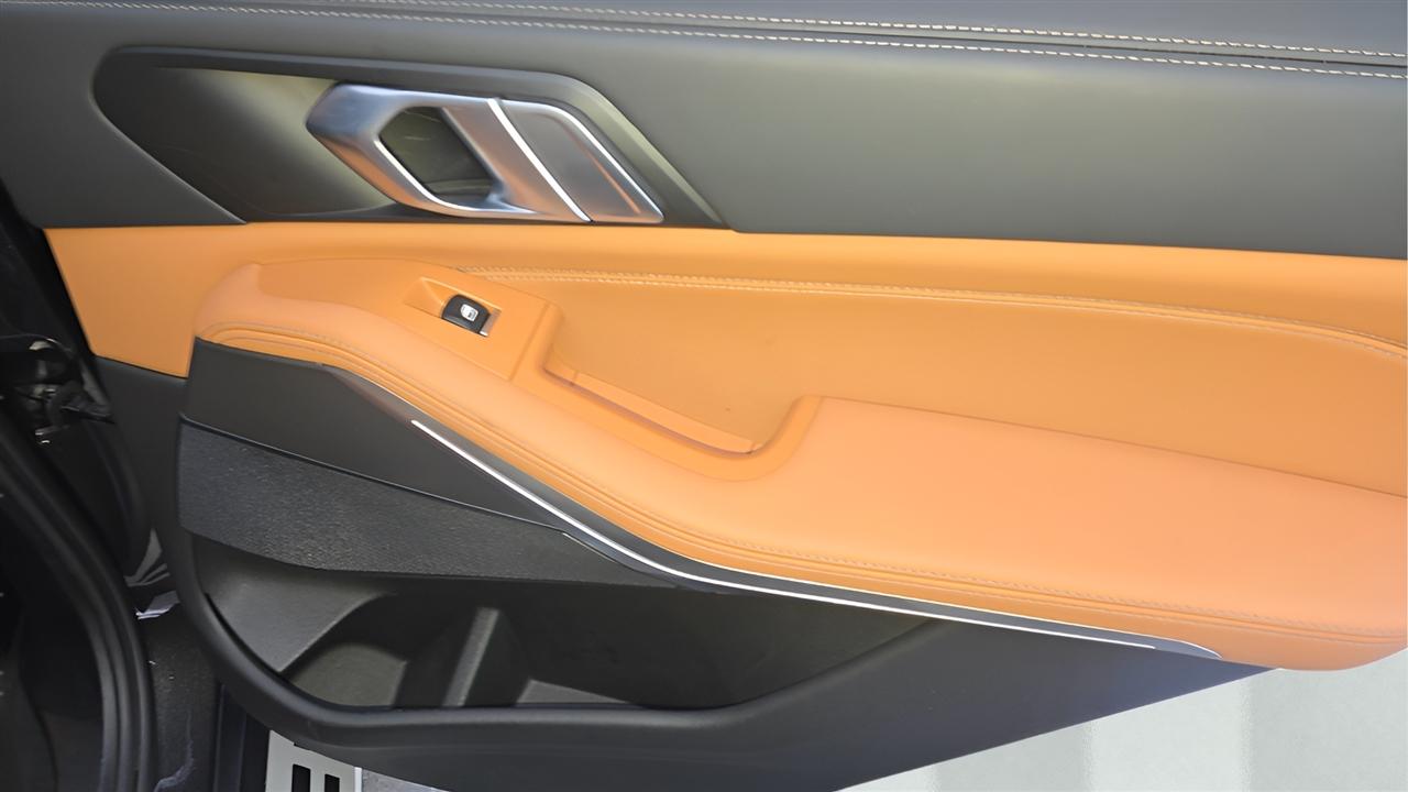 BMW X5 xDrive45e 2023