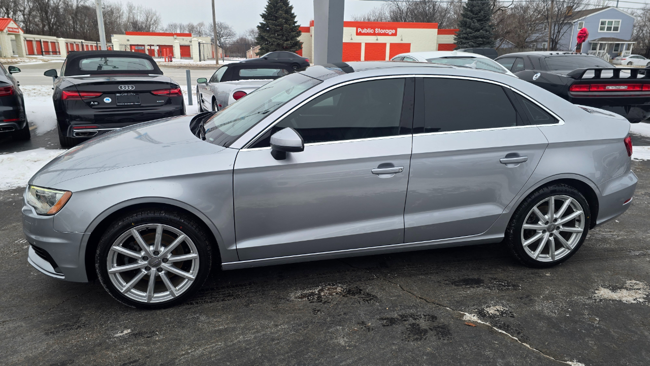 Audi A3 2.0T Premium Sedan quattro S tronic 2015