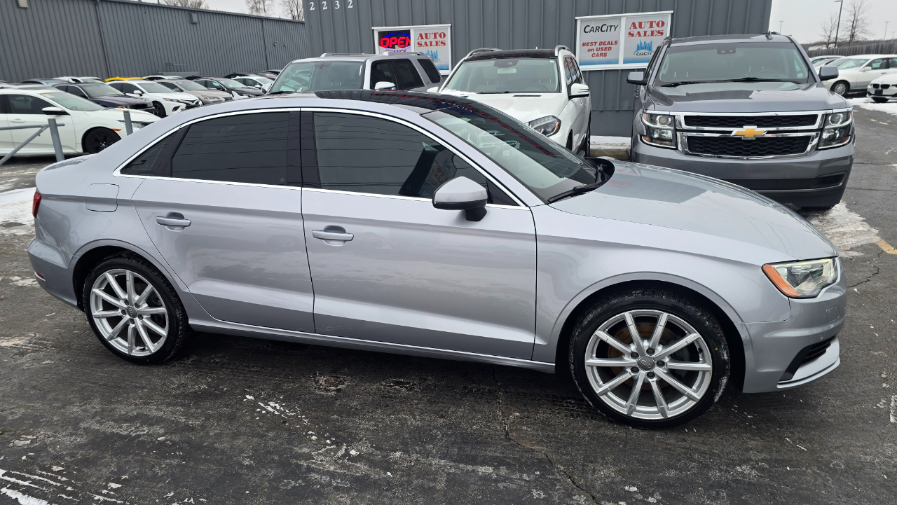 Audi A3 2.0T Premium Sedan quattro S tronic 2015