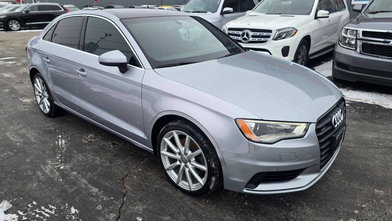 Audi A3 2.0T Premium Sedan quattro S tronic 2015